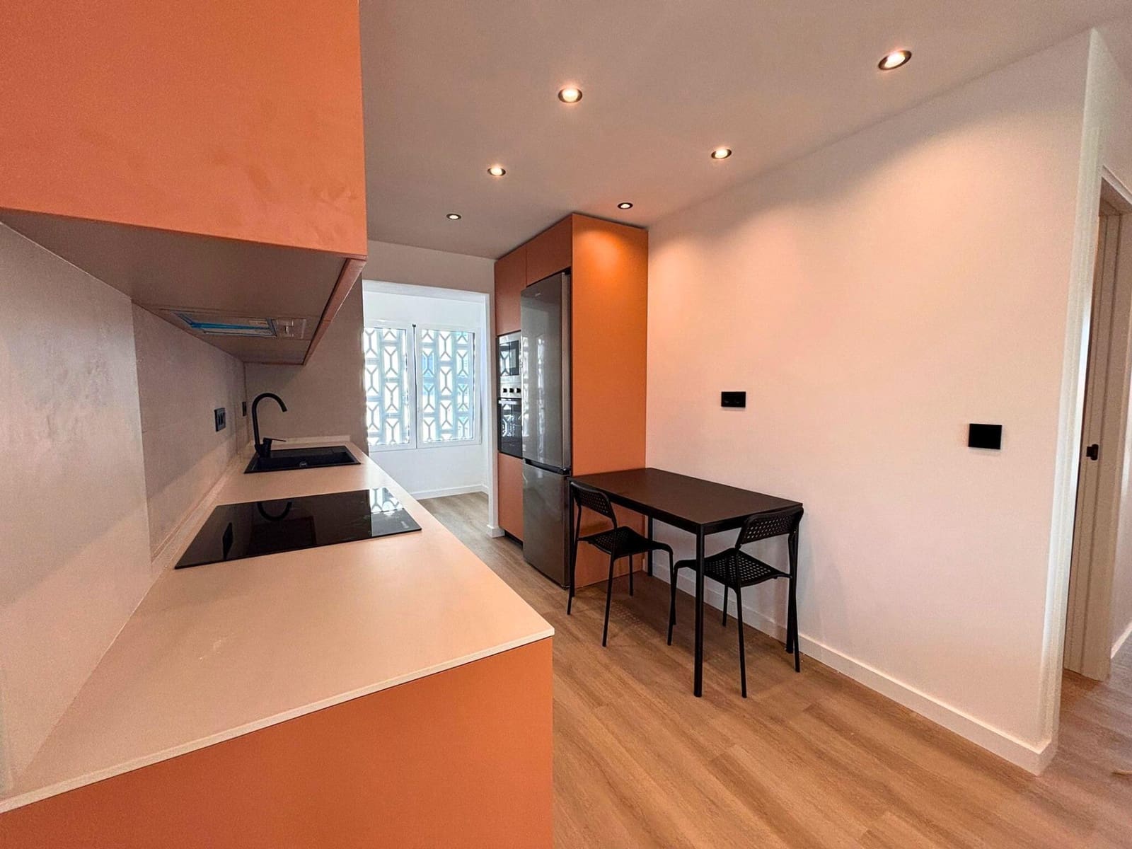 3 soveværelse Lejlighed til leje i La Veleta - € 2.000 (Ref: 8624377)