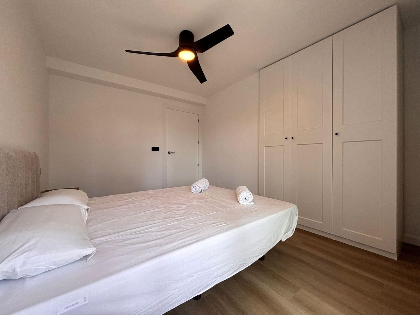 3 soveværelse Lejlighed til leje i La Veleta - € 2.000 (Ref: 8624377)