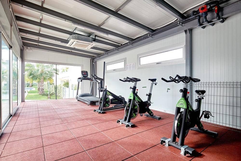 2 quarto Apartamento para venda em La Veleta com piscina - 239 000 € (Ref: 8692543)