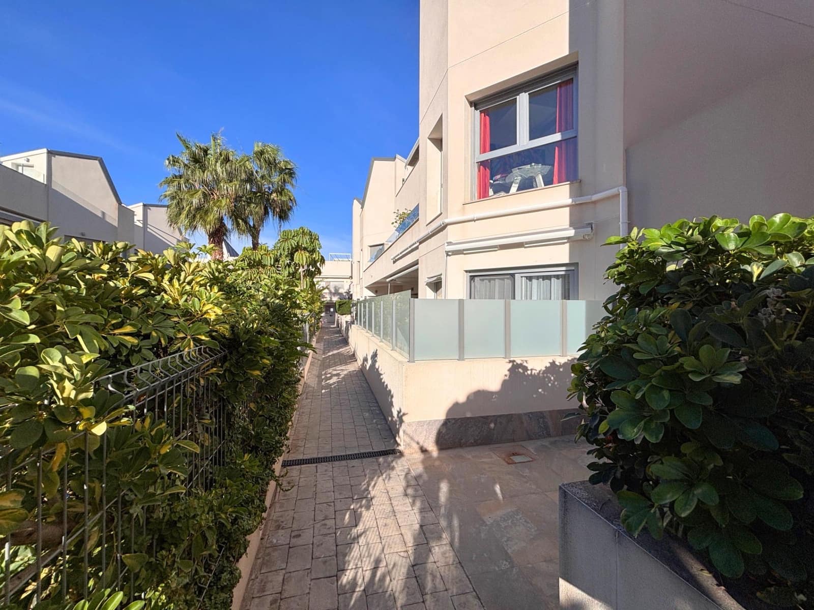 2 quarto Apartamento para venda em La Veleta com piscina - 239 000 € (Ref: 8692543)