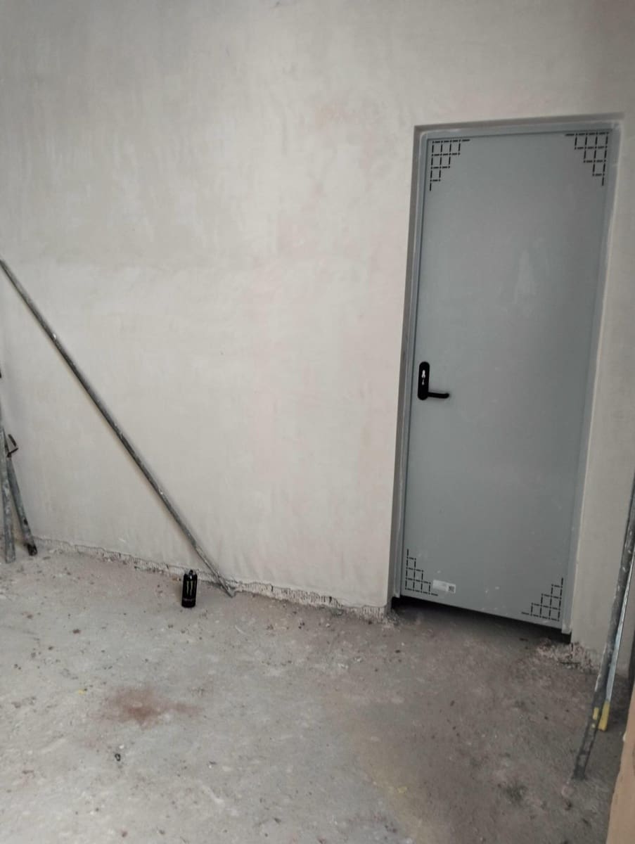 Kommersiell att hyra i La Veleta med garage - 12 260 € (Ref: 8867409)