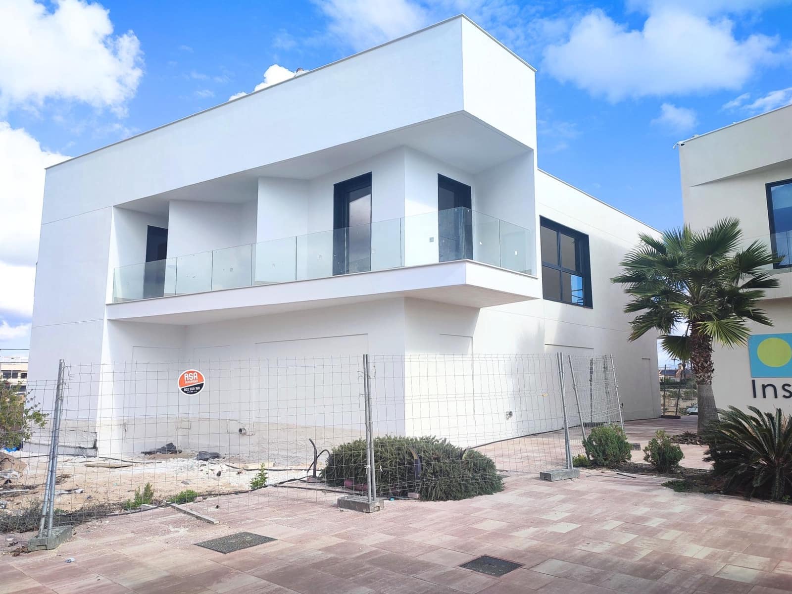 Commerciale da affittare in La Veleta con garage - 5.625 € (Rif: 8888517)