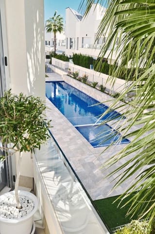 2 sypialnia Penthouse na sprzedaż w La Veleta, Torrevieja z garażem - 315 000 € (Ref: 9390765)