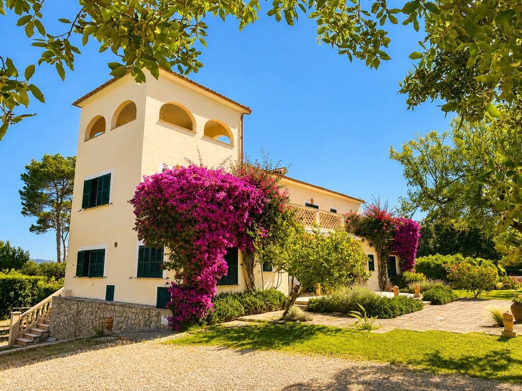 6 sovrum Villa att hyra i Alcudia med pool garage - 3 500 € (Ref: 10091584)