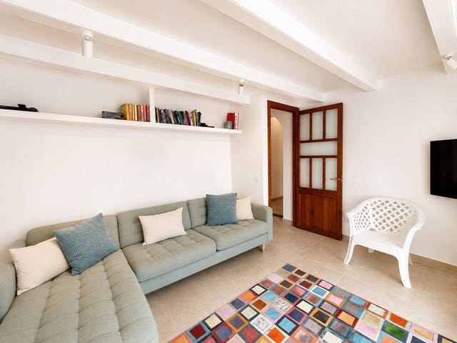 Villa/Maison de 5 chambres à louer à Cala San Vicente / Cala Sant Vicenç, Pollensa / Pollença avec piscine garage - 2 200 € (Ref: 10091585)