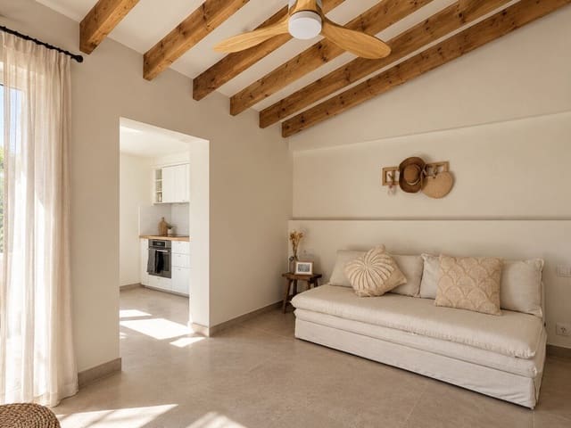 2 sovrum Lägenhet att hyra i Port de Pollença, Pollensa / Pollença - 2 600 € (Ref: 10091586)