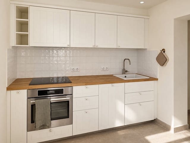 2 sovrum Lägenhet att hyra i Port de Pollença, Pollensa / Pollença - 2 600 € (Ref: 10091586)