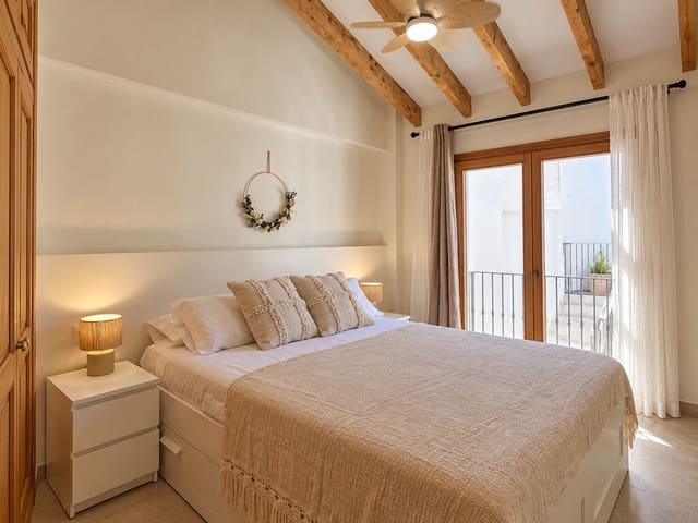 2 sovrum Lägenhet att hyra i Port de Pollença, Pollensa / Pollença - 2 600 € (Ref: 10091586)