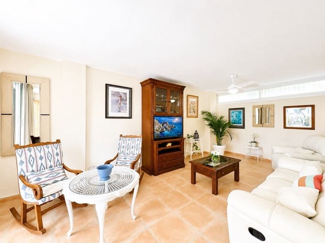 Villa/Maison de 5 chambres à louer à Port de Pollença, Pollensa / Pollença avec garage - 2 500 € (Ref: 10091590)