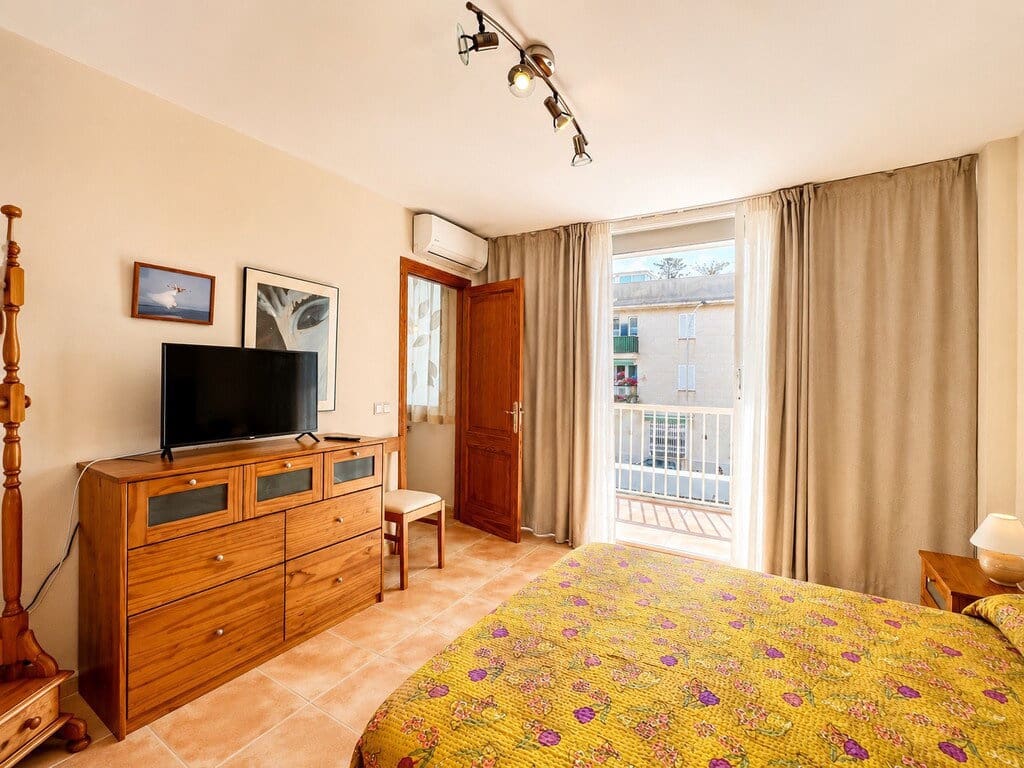 Villa/Maison de 5 chambres à louer à Pollensa / Pollenca avec garage - 2 500 € (Ref: 10091590)