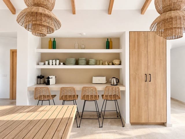 Villa/Maison de 6 chambres à louer à Port de Pollença, Pollensa / Pollença avec piscine - 36 160 € (Ref: 10091592)