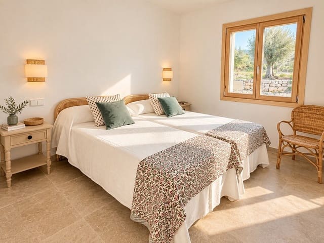 Villa/Maison de 6 chambres à louer à Port de Pollença, Pollensa / Pollença avec piscine - 36 160 € (Ref: 10091592)