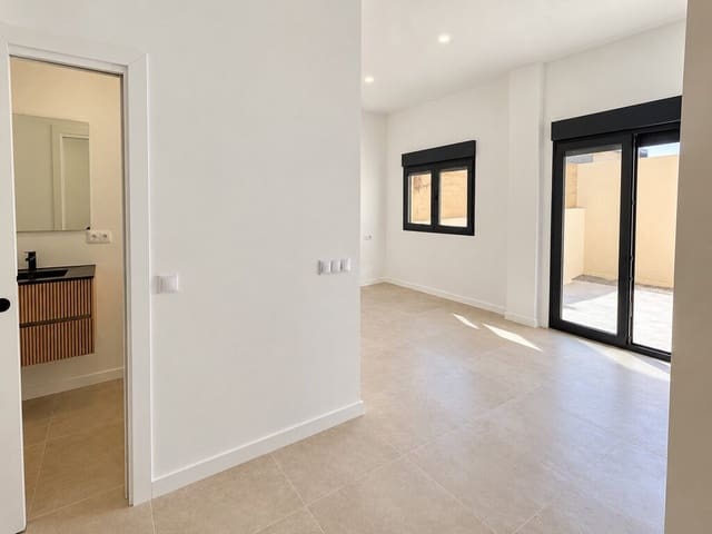 1 sovrum Lägenhet till salu i Port de Pollença, Pollensa / Pollença med garage - 270 000 € (Ref: 10124536)