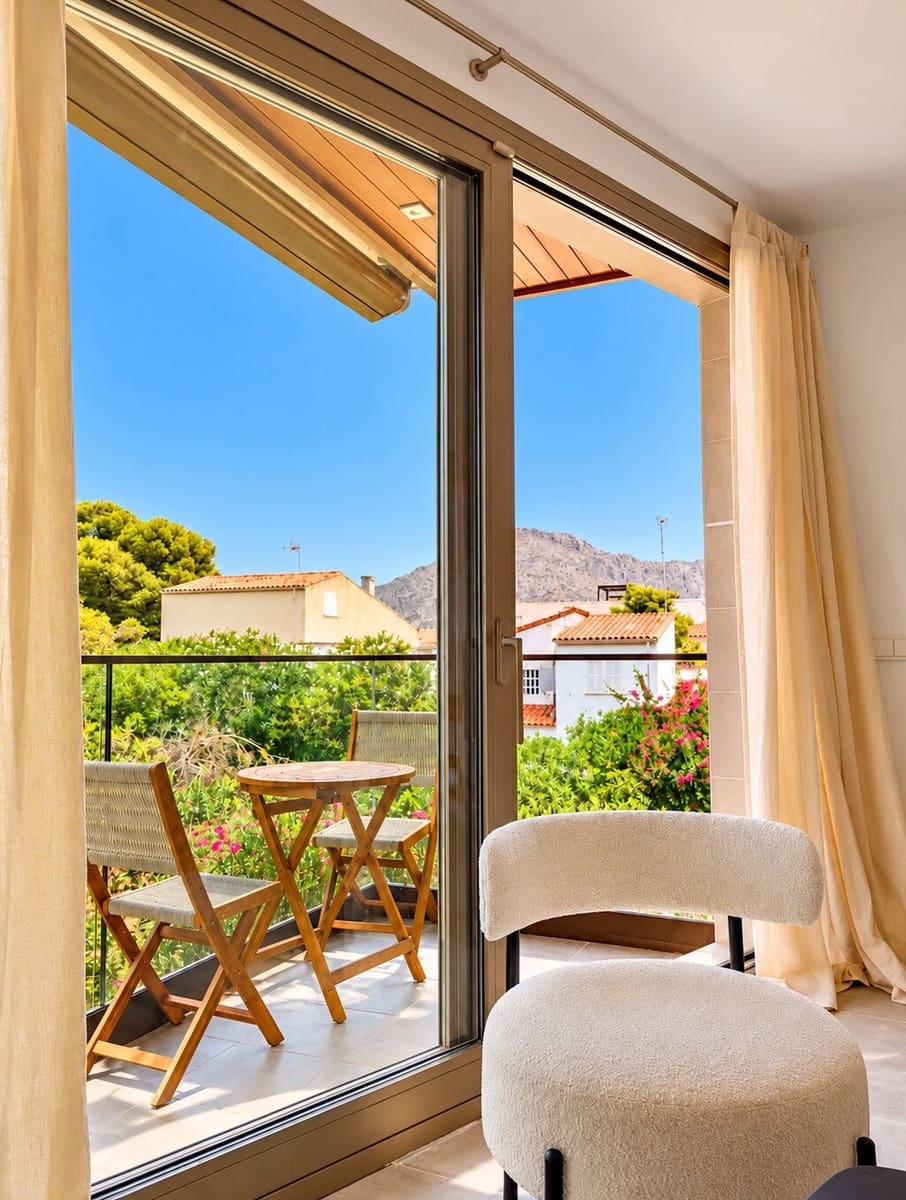 Apartamento de 2 habitaciones en Pollensa / Pollença en venta con piscina garaje - 650.000 € (Ref: 10174096)
