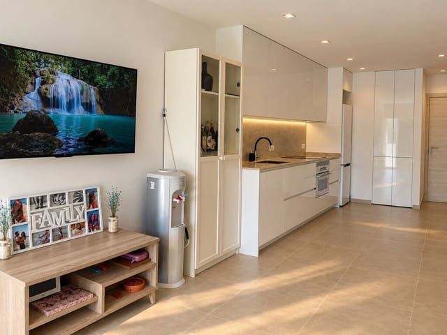 2 bedroom Apartment for rent in Alcúdia - € 1,200 (Ref: 10187555)