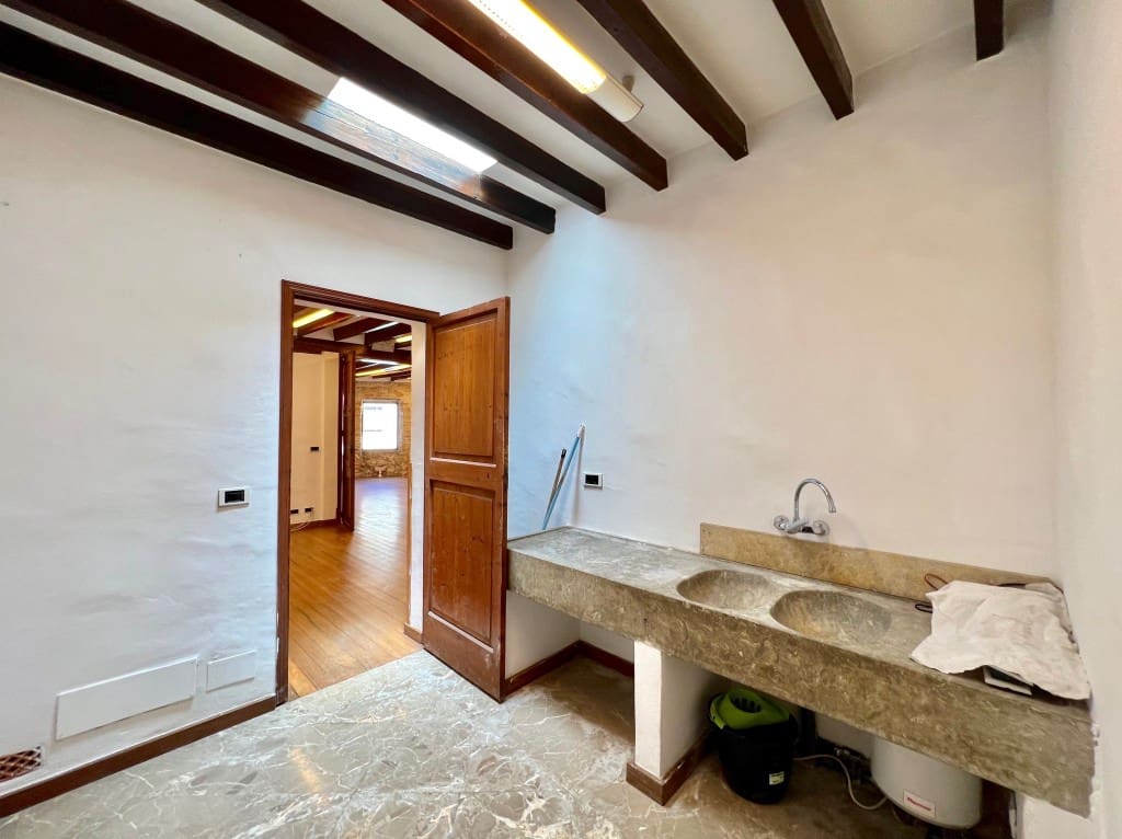 Erhverv til salg i Pollensa / Pollenca - € 895.000 (Ref: 6949440)