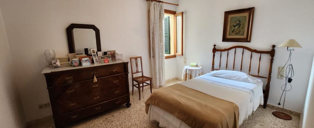 5 soveværelse Villa til salg i Alaro med garage - € 894.000 (Ref: 7617405)