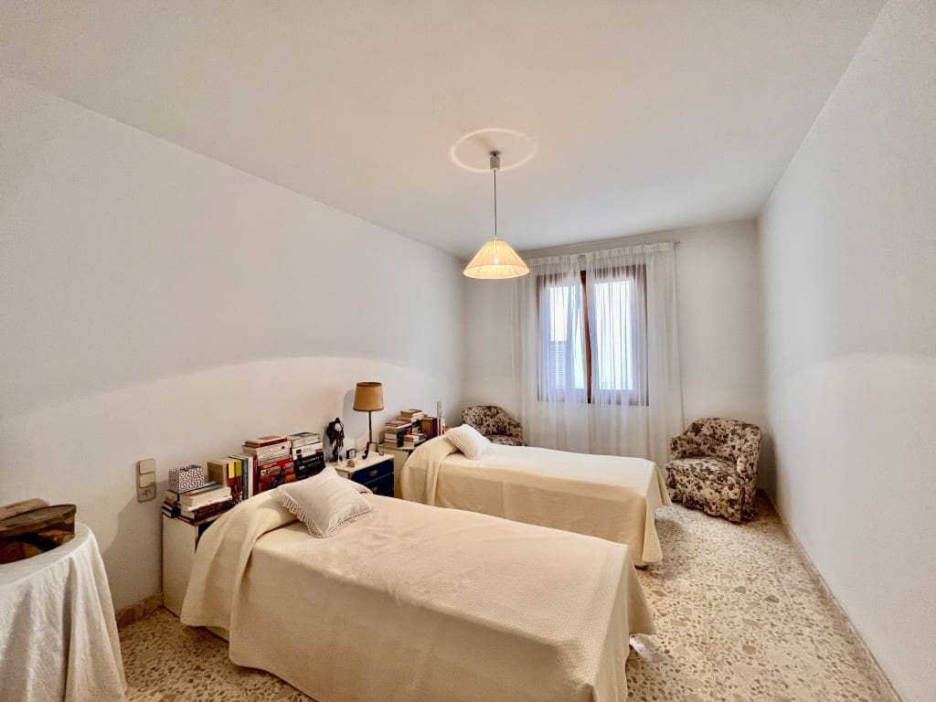 5 soveværelse Villa til salg i Alaro med garage - € 894.000 (Ref: 7617405)