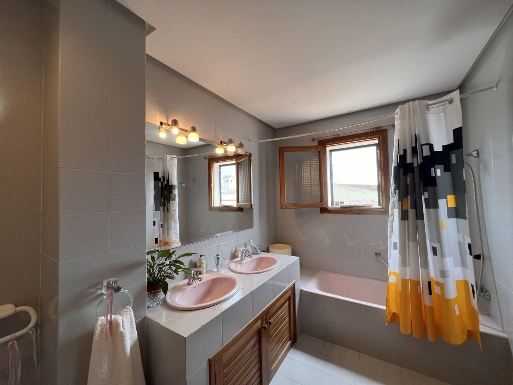 5 soveværelse Villa til salg i Alaro med garage - € 894.000 (Ref: 7617405)