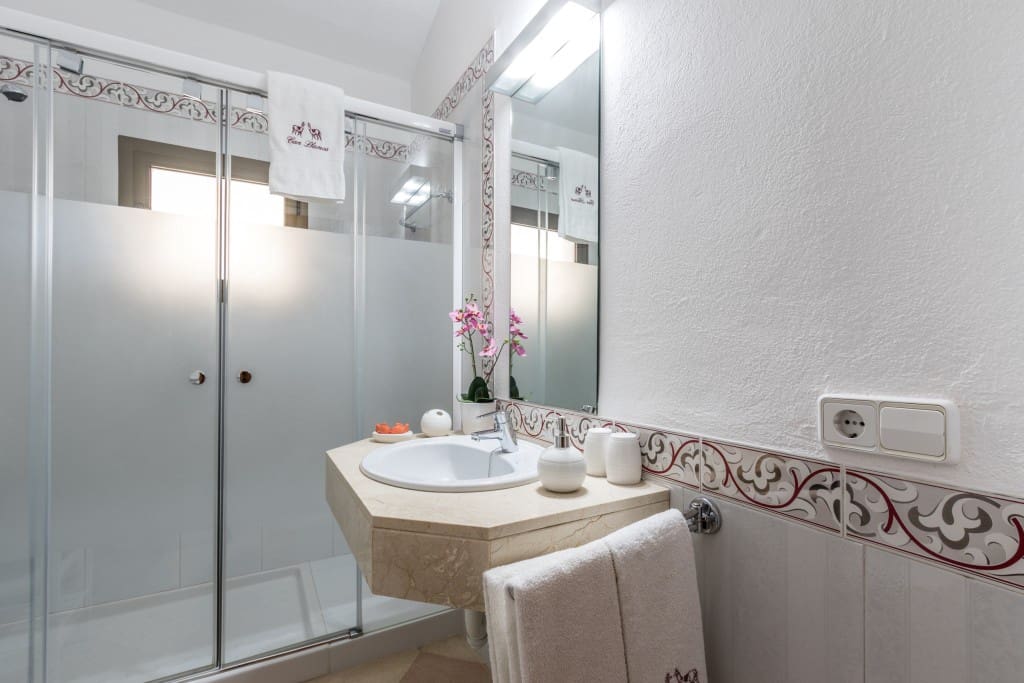 3 soveværelse Villa til salg i Pollensa / Pollenca med swimmingpool garage - € 1.800.000 (Ref: 7735524)