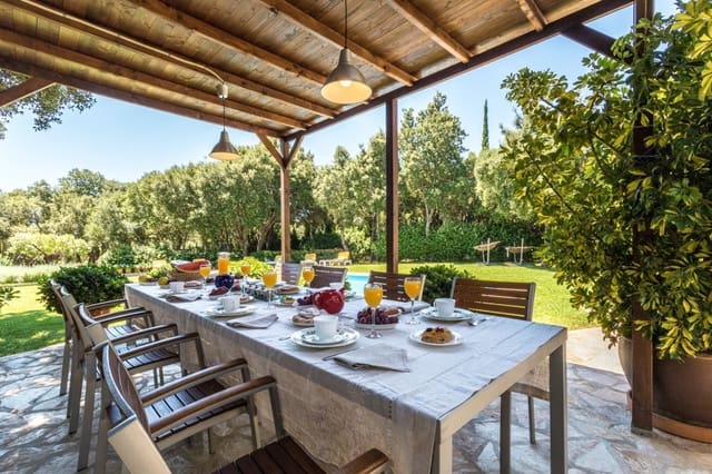 3 bedroom Villa for sale in Pollensa / Pollença with pool garage - € 1,800,000 (Ref: 7735524)