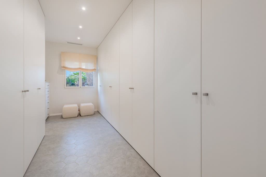 4 soveværelse Villa til salg i Alcudia med swimmingpool garage - € 1.950.000 (Ref: 7830225)