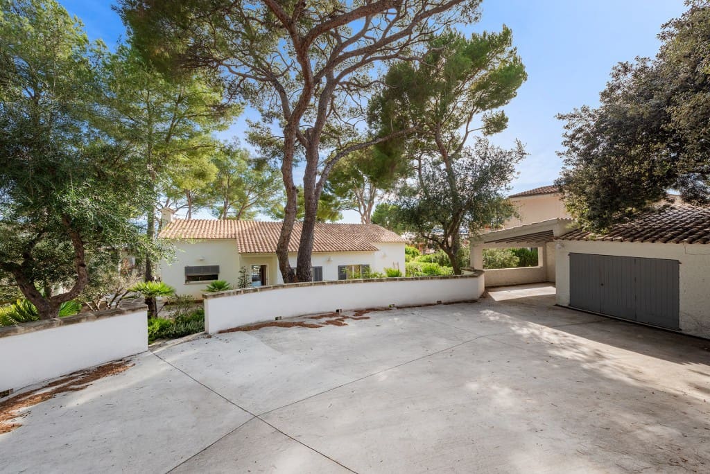 4 soveværelse Villa til salg i Alcudia med swimmingpool garage - € 1.950.000 (Ref: 7830225)