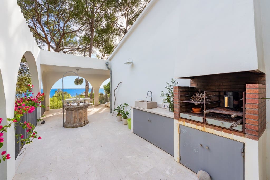 4 soveværelse Villa til salg i Alcudia med swimmingpool garage - € 1.950.000 (Ref: 7830225)