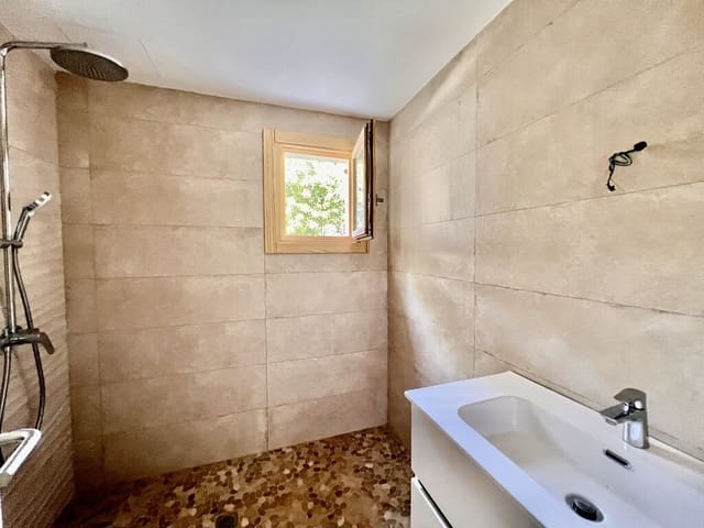 3 sypialnia Apartament na sprzedaż w Port de Pollença, Pollensa / Pollença z basenem garażem - 795 000 € (Ref: 7830226)