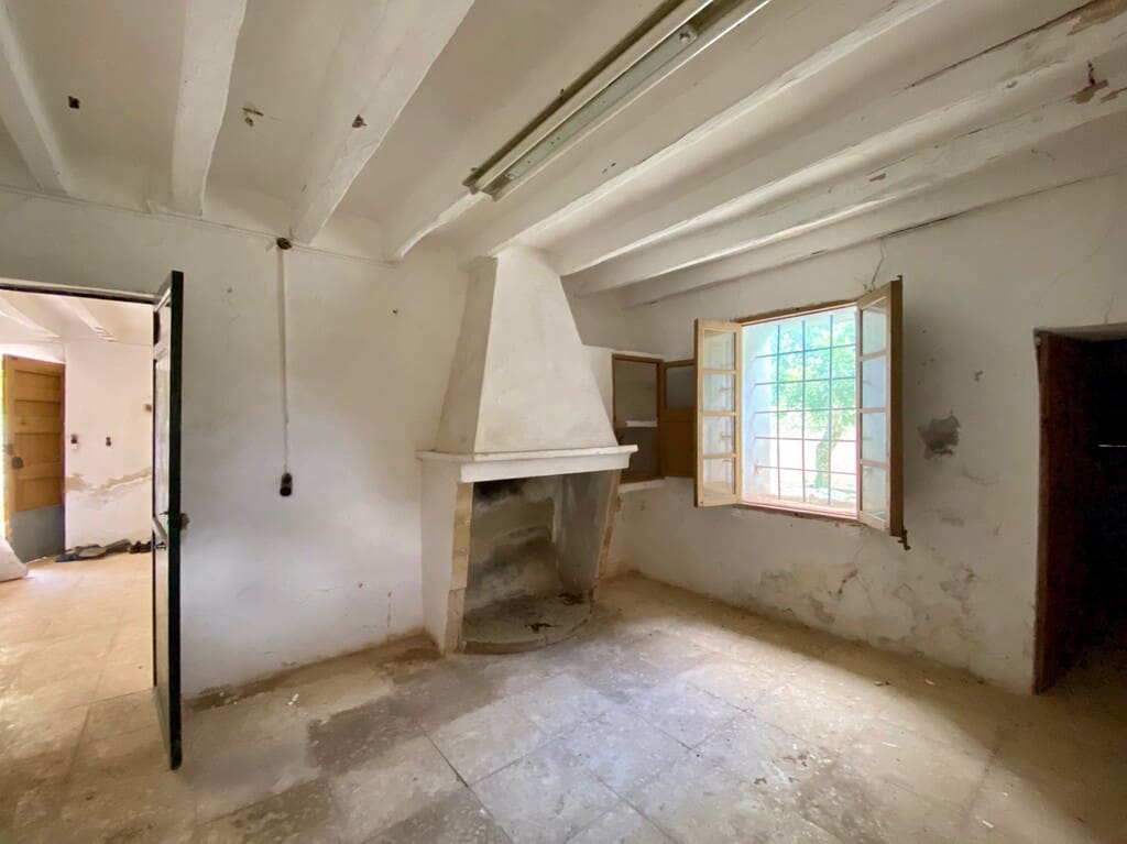 6 soveværelse Villa til salg i Pollensa / Pollenca med garage - € 840.000 (Ref: 8126671)