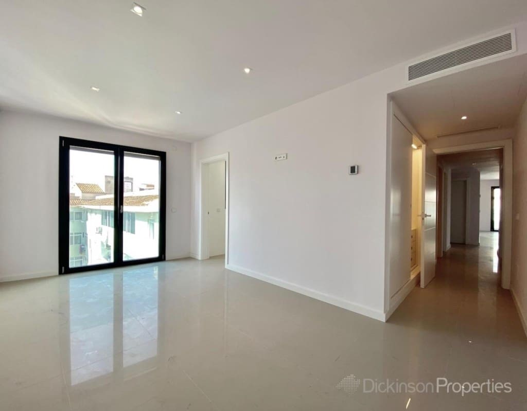 3 soveværelse Penthouse til salg i Puerto de Alcudia - € 1.150.000 (Ref: 8126672)