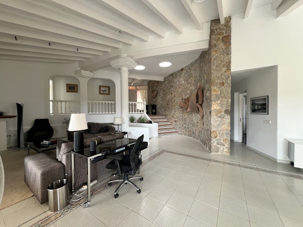 5 soverom Villa til salgs i Pollensa / Pollenca med svømmebasseng garasje - € 3 500 000 (Ref: 8222804)