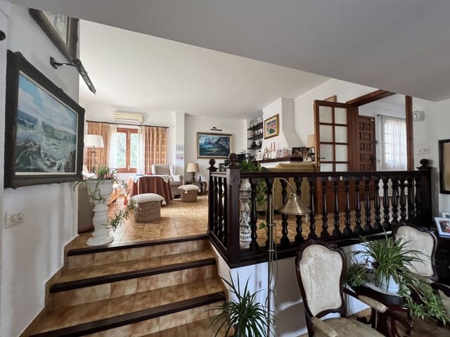 5 soverom Villa til salgs i Port de Pollença, Pollensa / Pollença med svømmebasseng garasje - € 2 190 000 (Ref: 8316448)