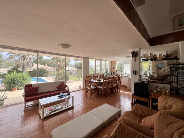 5 soverom Villa til salgs i Port de Pollença, Pollensa / Pollença med svømmebasseng garasje - € 2 190 000 (Ref: 8316448)