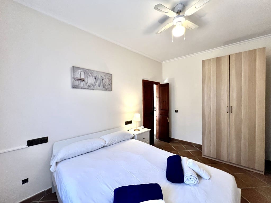 4 soveværelse Villa til salg i Buger med swimmingpool - € 1.100.000 (Ref: 8333919)