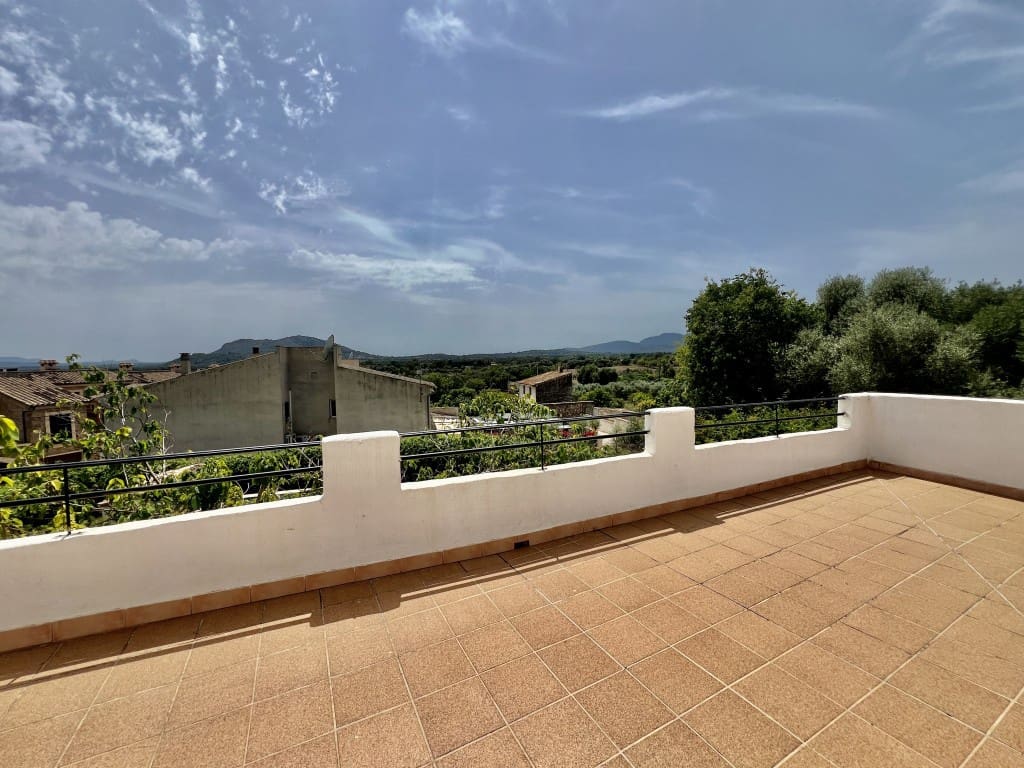 4 soveværelse Villa til salg i Buger med swimmingpool - € 1.100.000 (Ref: 8333919)