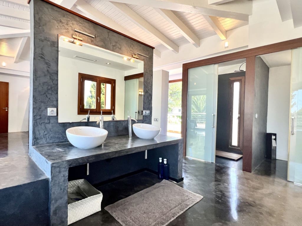 4 soveværelse Villa til salg i Alcudia med swimmingpool - € 2.200.000 (Ref: 8385392)