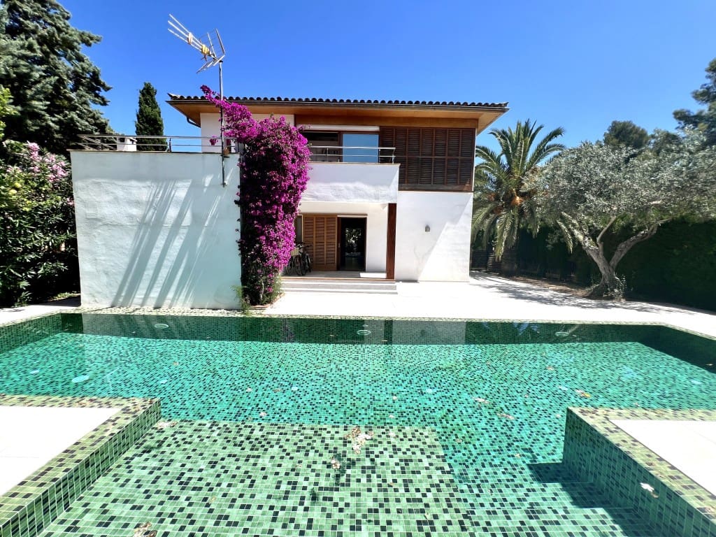 4 soveværelse Villa til salg i Alcudia med swimmingpool - € 2.200.000 (Ref: 8385392)