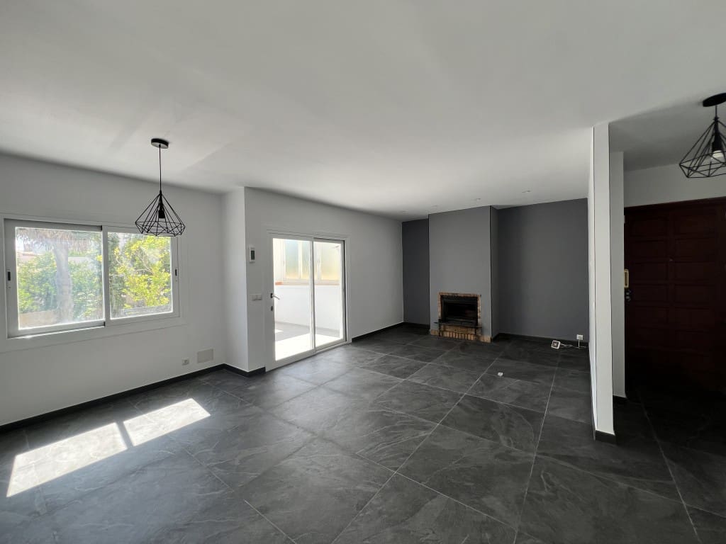 3 soverom Leilighet til salgs i Pollensa / Pollenca med garasje - € 480 000 (Ref: 8523058)