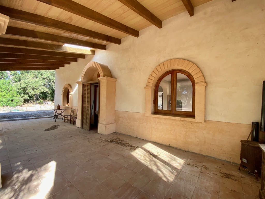 2 bedroom Villa for sale in Sencelles with pool - € 649,000 (Ref: 8715377)