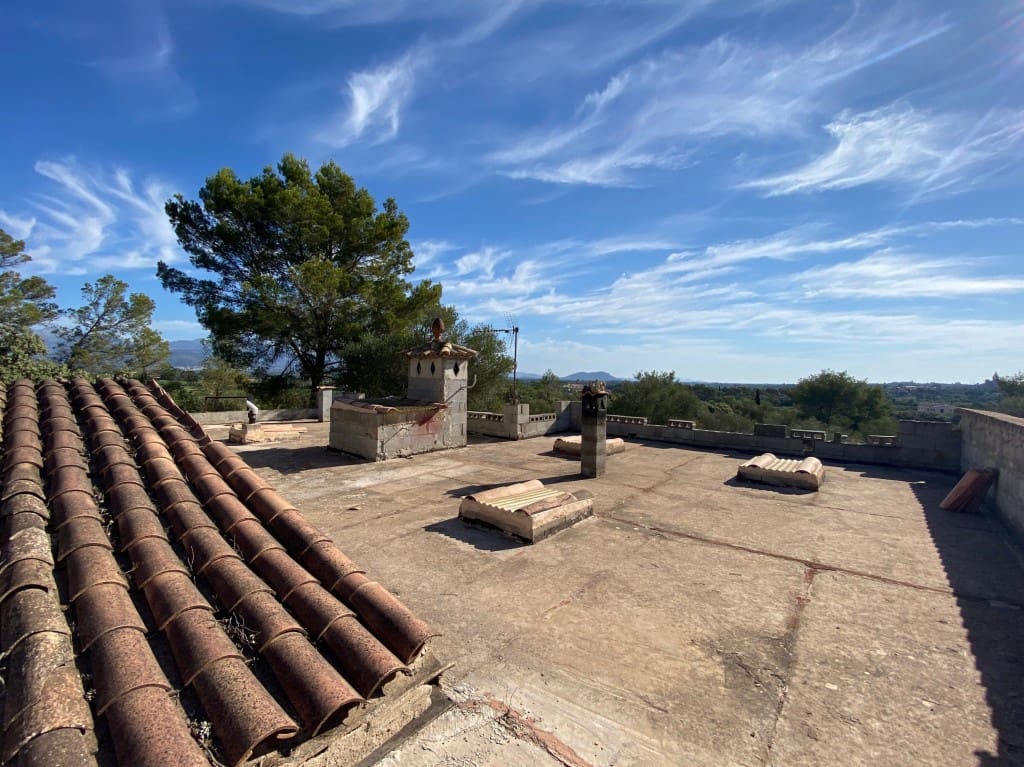 2 bedroom Villa for sale in Sencelles with pool - € 649,000 (Ref: 8715377)