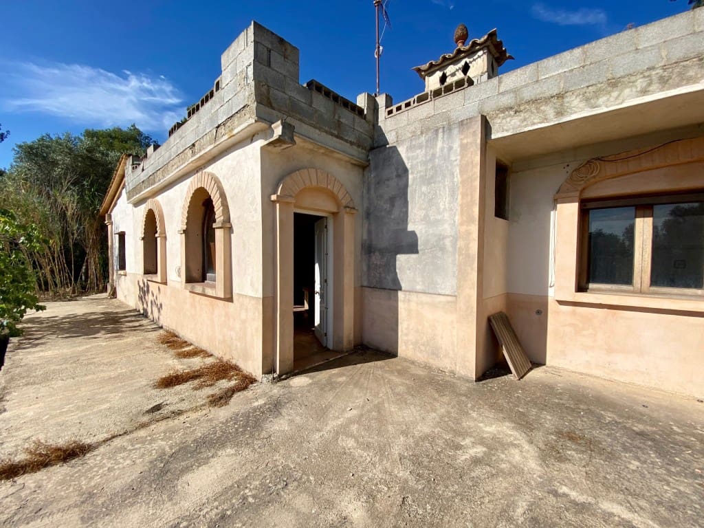 2 bedroom Villa for sale in Sencelles with pool - € 649,000 (Ref: 8715377)