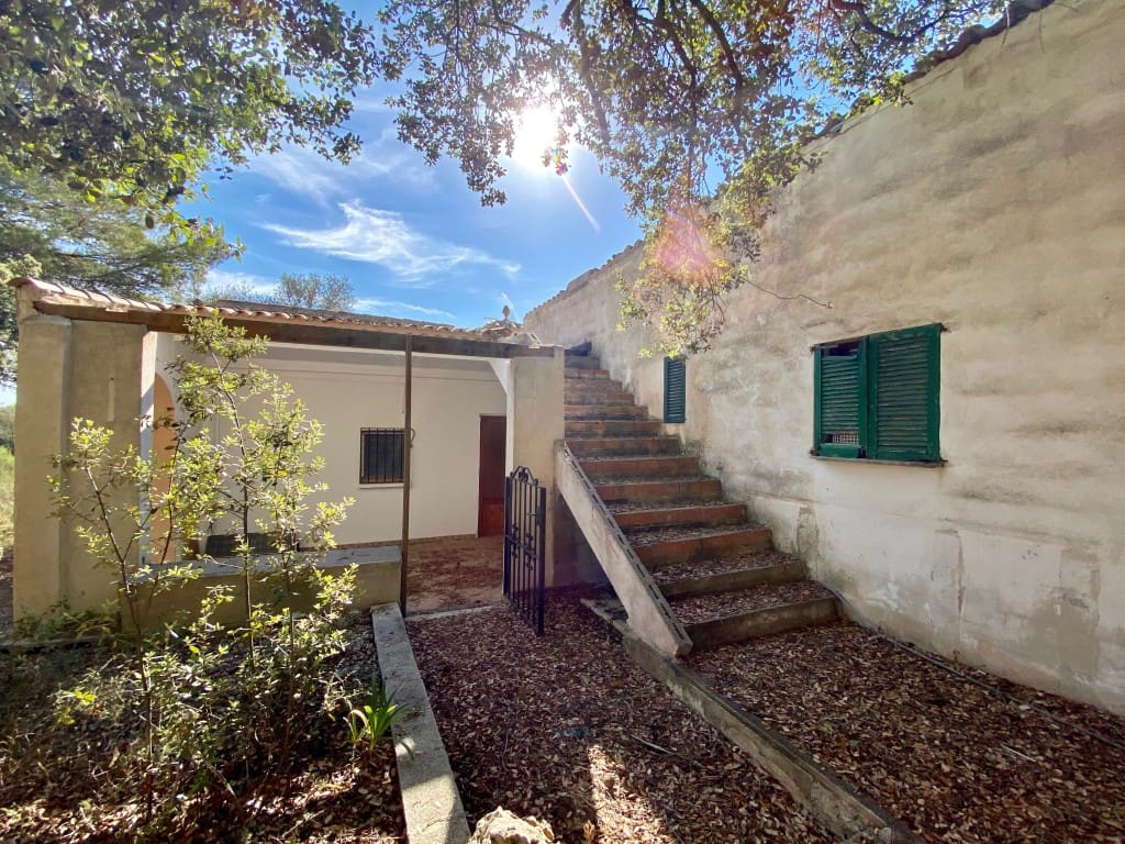 2 bedroom Villa for sale in Sencelles with pool - € 649,000 (Ref: 8715377)