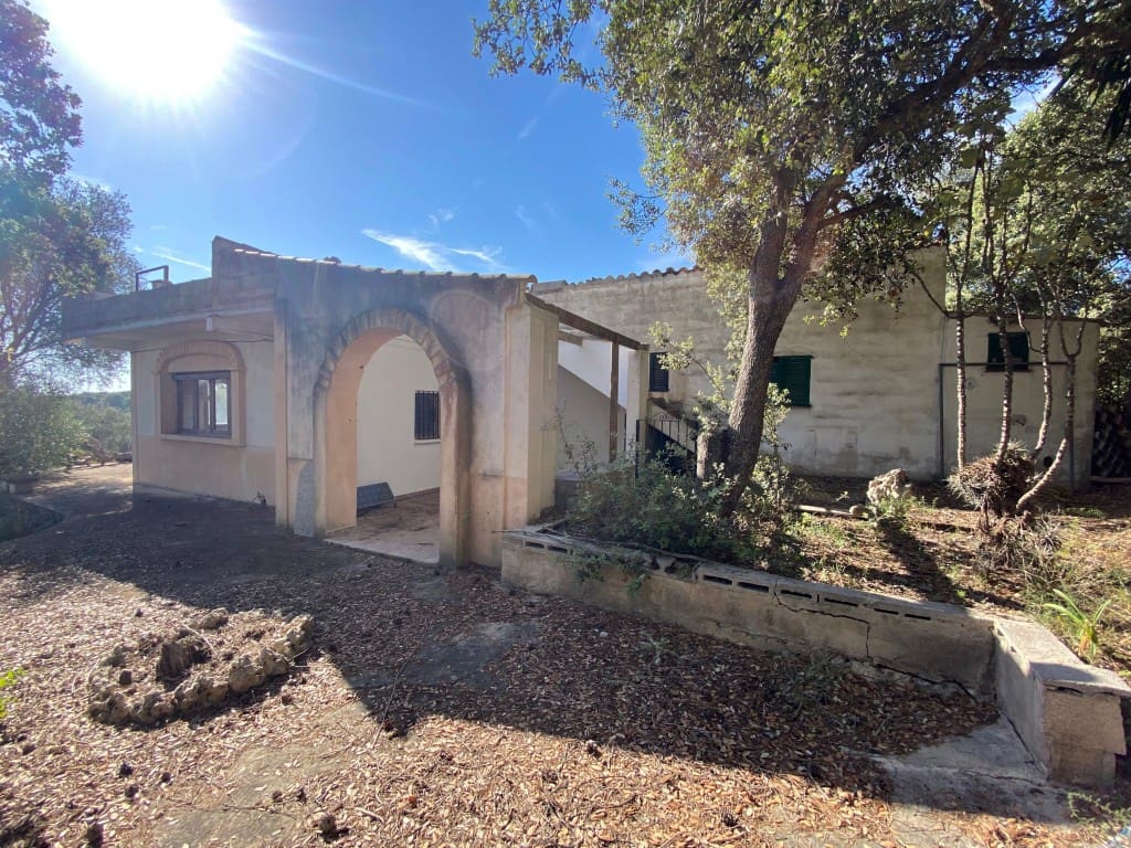 2 bedroom Villa for sale in Sencelles with pool - € 649,000 (Ref: 8715377)