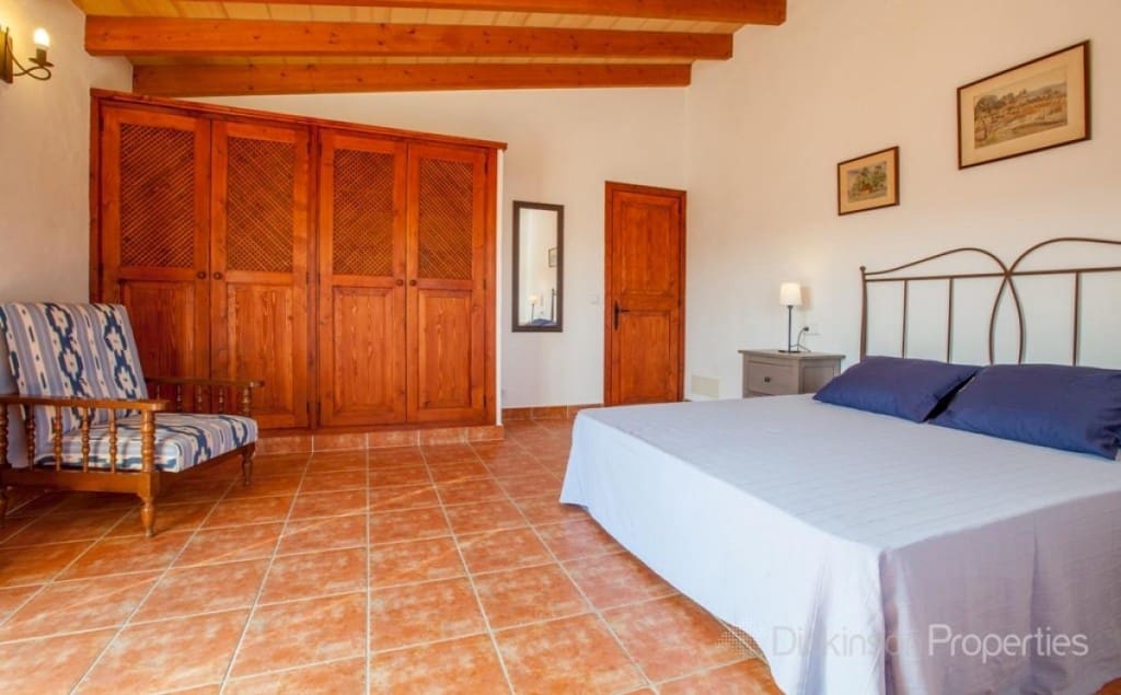 5 soveværelse Finca/Landehus til salg i Pollensa / Pollenca med swimmingpool - € 1.909.000 (Ref: 8721970)