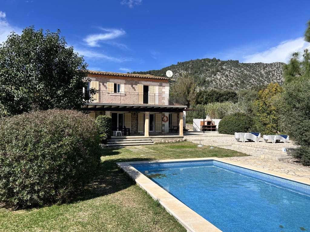 5 soveværelse Finca/Landehus til salg i Pollensa / Pollenca med swimmingpool - € 1.909.000 (Ref: 8721970)