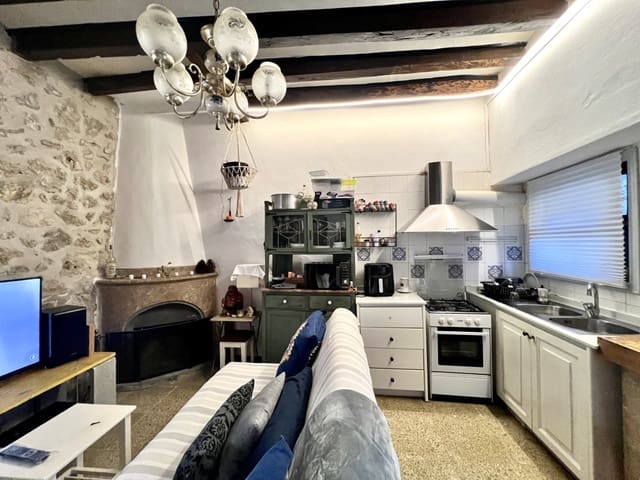 6 soverom Villa til salgs i Caimari, Selva med garasje - € 650 000 (Ref: 8723873)