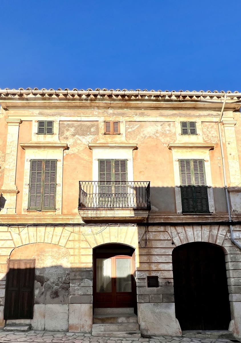 6 soveværelse Villa til salg i Caimari med garage - € 650.000 (Ref: 8723873)