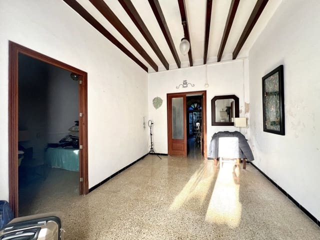 Chalet de 6 habitaciones en Selva en venta con garaje - 650.000 € (Ref: 8723873)