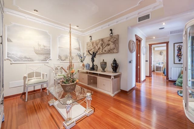 5 bedroom Villa for sale in Búger with pool - € 3,100,000 (Ref: 8957380)